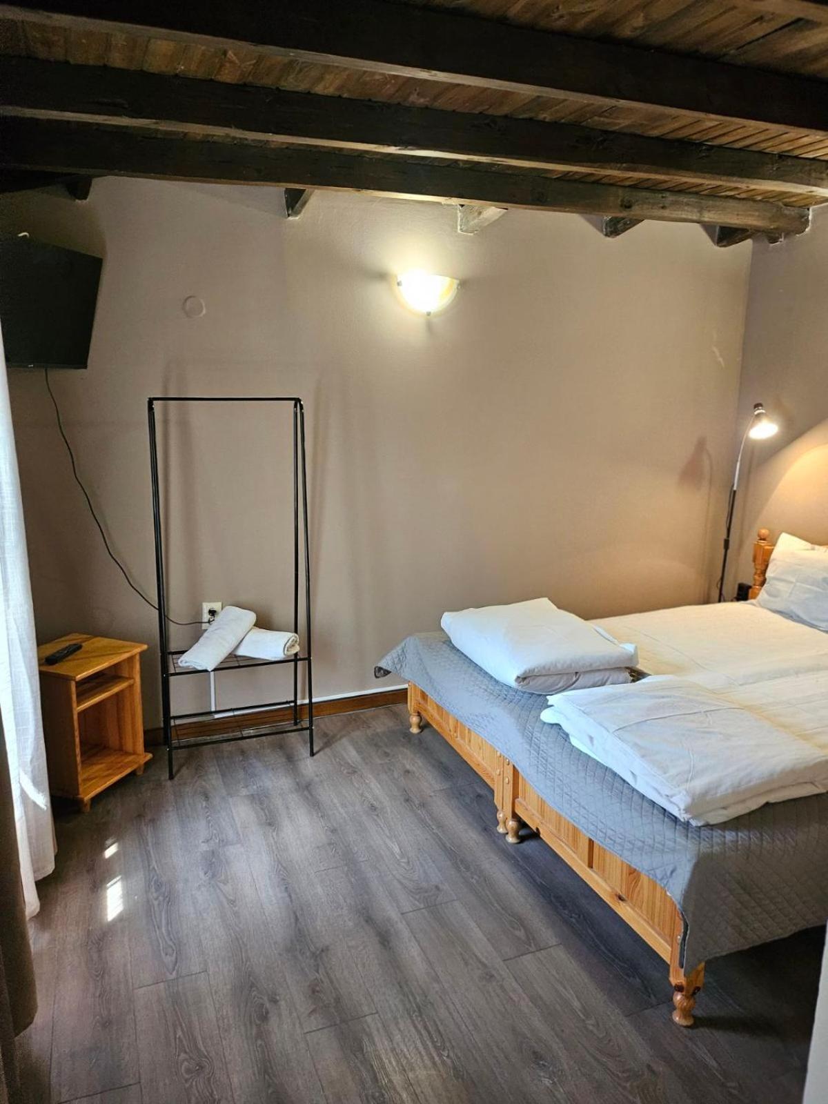Orehite-Family Hotel ,Food & Pool Bozhichen 外观 照片