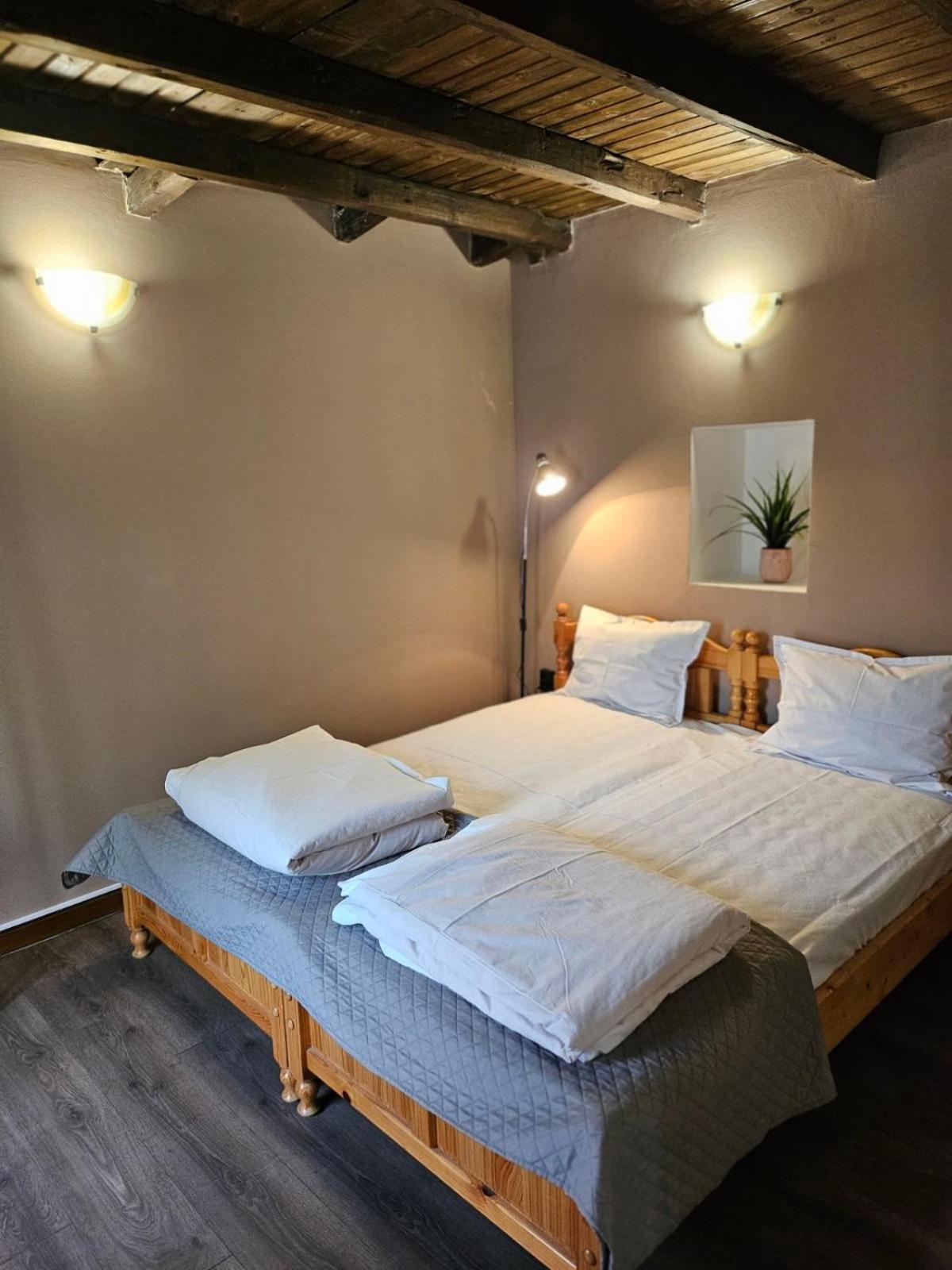 Orehite-Family Hotel ,Food & Pool Bozhichen 外观 照片