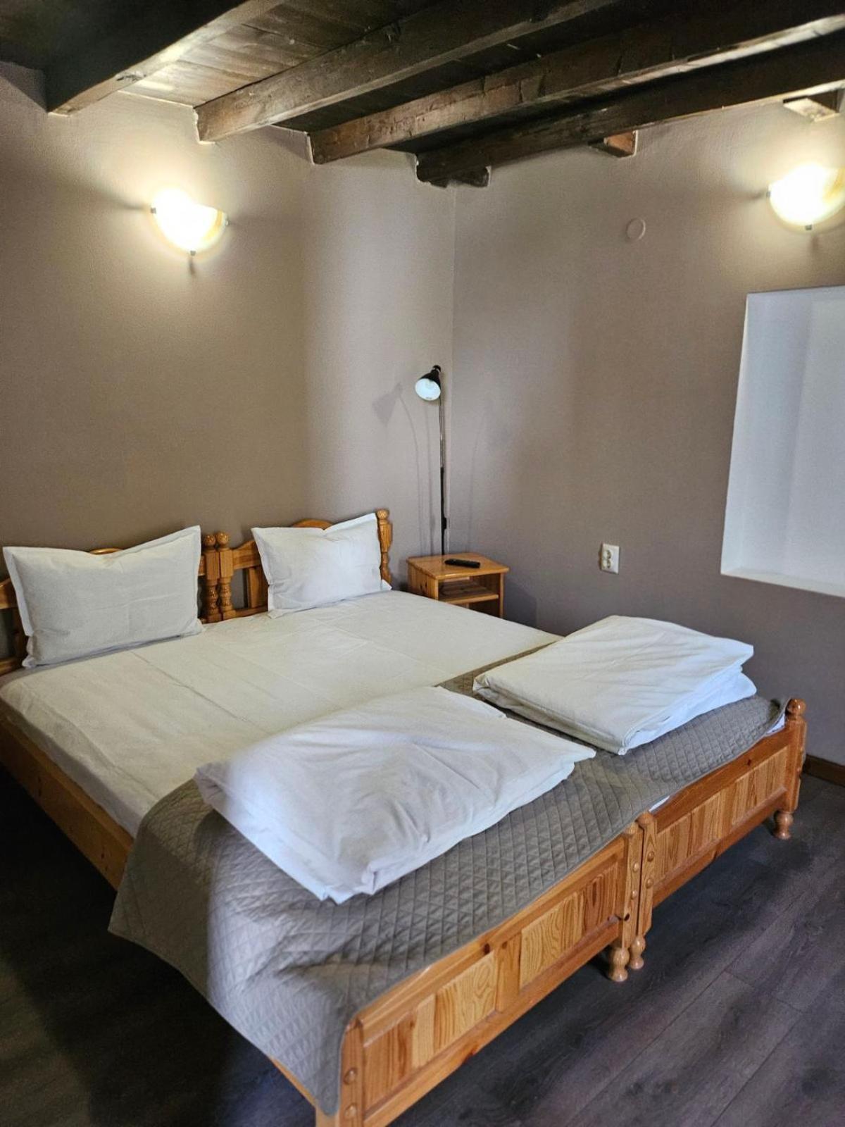 Orehite-Family Hotel ,Food & Pool Bozhichen 外观 照片